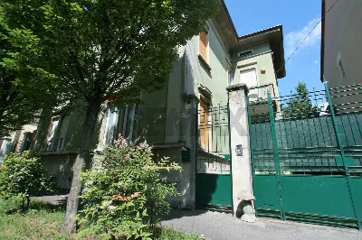 Casa Indipendente in vendita a Busto Arsiz... - foto 2