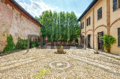 Villa in vendita a Castano Primo - foto 1