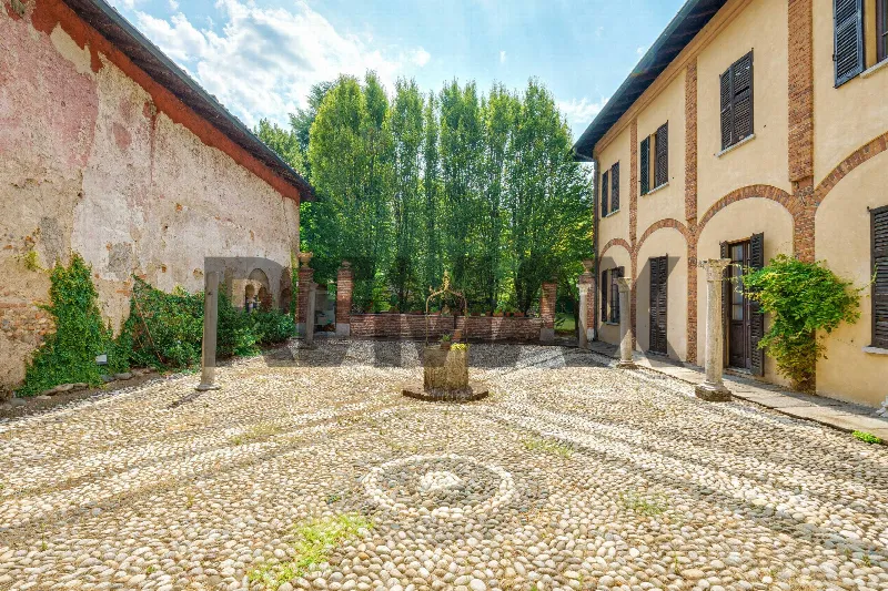 Villa in vendita a Castano Primo - foto 1