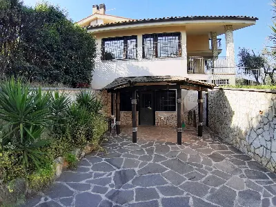 Casa Indipendente in vendita a Ladispoli - foto 7
