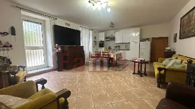Casa Indipendente in vendita a Sirignano - foto 1