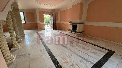 Villa in vendita a Sirignano - foto 1