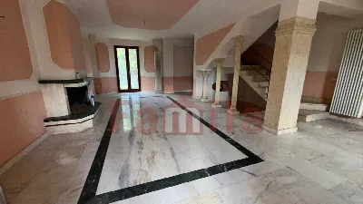 Villa in vendita a Sirignano - foto 2