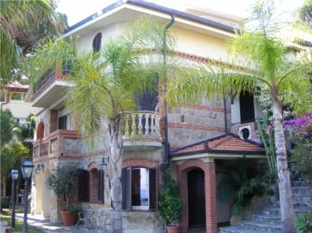 Villa in vendita a Sanremo - foto 1