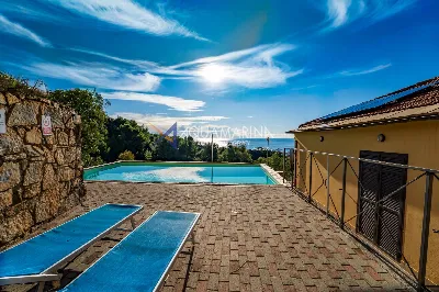 Villa in vendita a Cipressa - foto 1