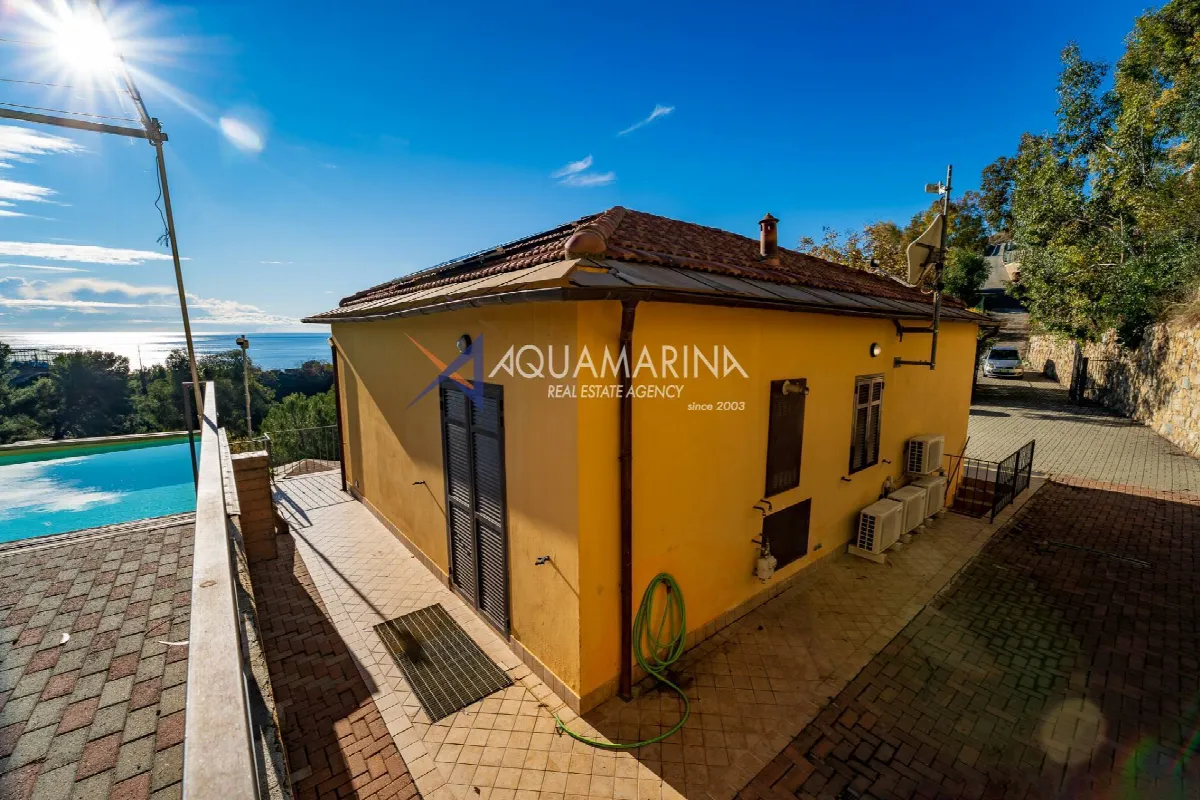 Villa in vendita a Cipressa - foto 2