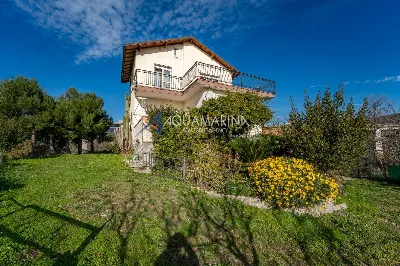 Villa in vendita a San Lorenzo al Mare - foto 1