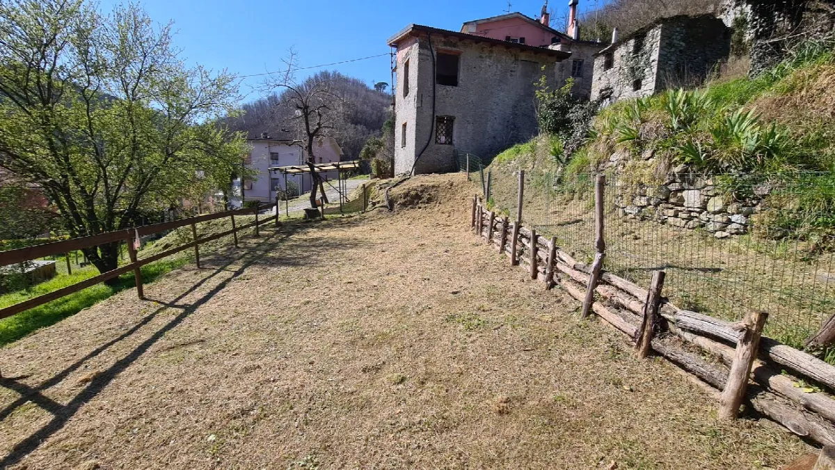 Rustico/Casale in vendita a San Colombano Certenoli - foto 4