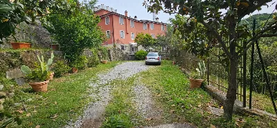 Casa Indipendente in vendita a Mezzanego - foto 1