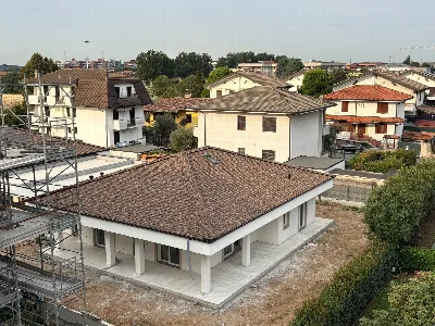 Villa in vendita a Lainate - foto 1