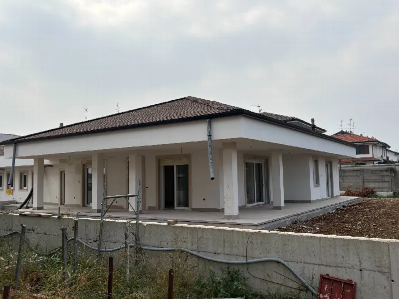 Villa in vendita a Lainate - foto 1