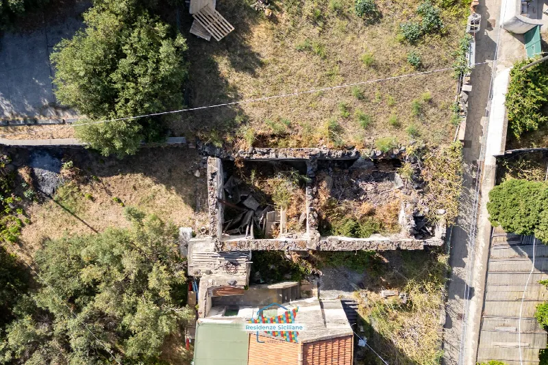 Rustico/Casale in vendita a Santa Marina Salina - foto 1