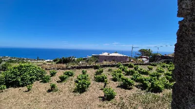 Villa a Pantelleria