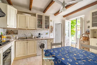 Villa in vendita a Santa Marina Salina - foto 8