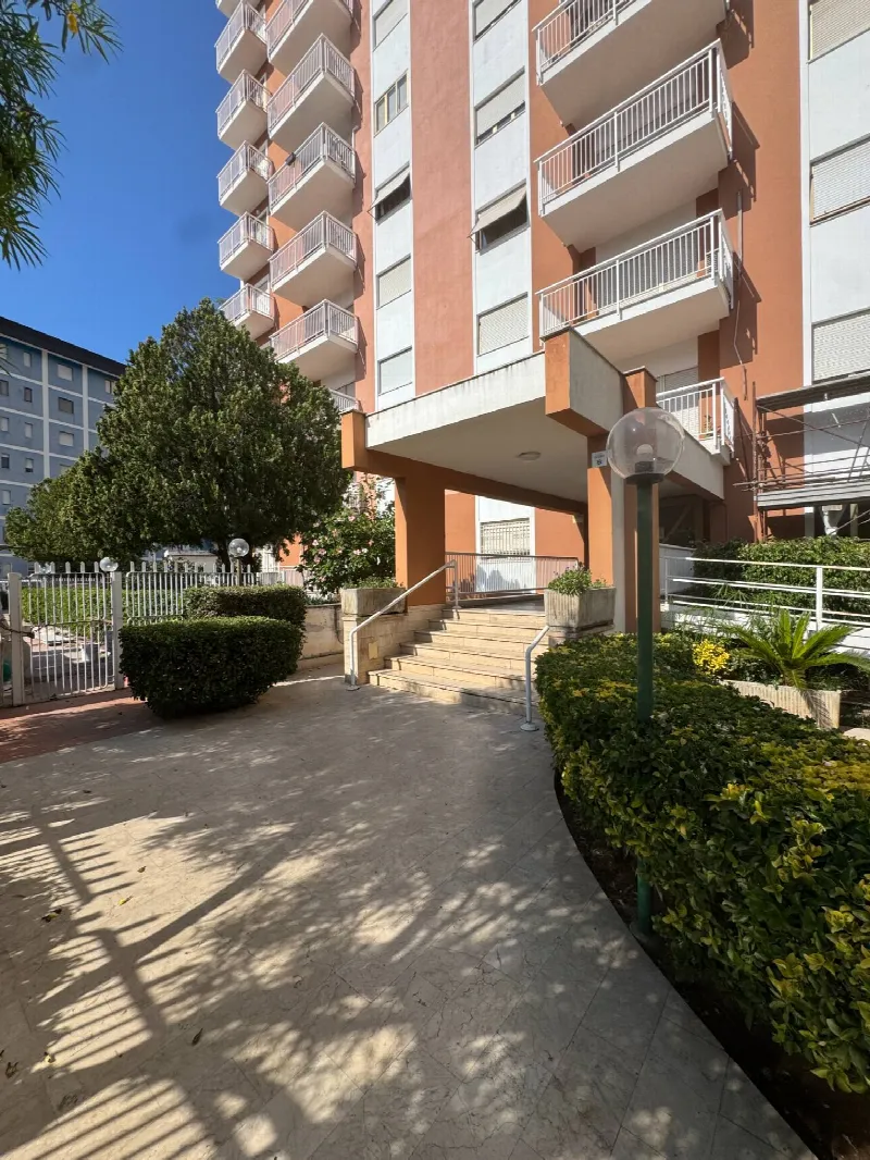 Ufficio in vendita a Palermo, Uditore, Leonardo Da Vinci Alta, Borgo Nuovo, Castellana - foto 1