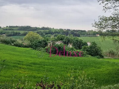 Rustico/Casale in vendita a Montecosaro - foto 1