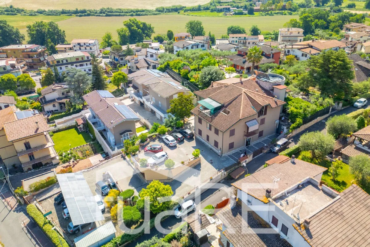 Villa in vendita a Fonte Nuova - foto 4
