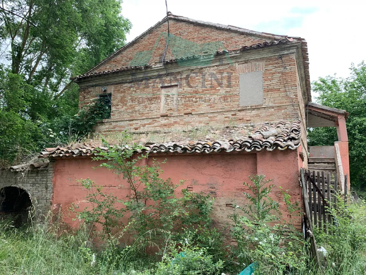 Rustico/Casale in vendita ad Agugliano - foto 5