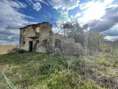Rustico/Casale in vendita a Cingoli - foto 1