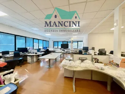 Ufficio in vendita a Castelbellino - foto 1