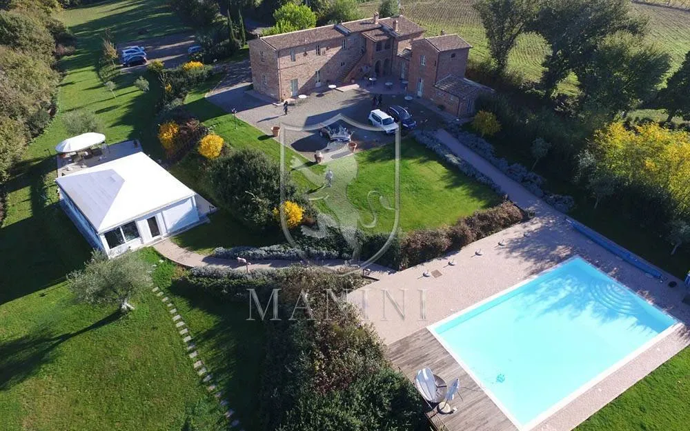 Rustico/Casale in vendita a Torrita di Siena - foto 2