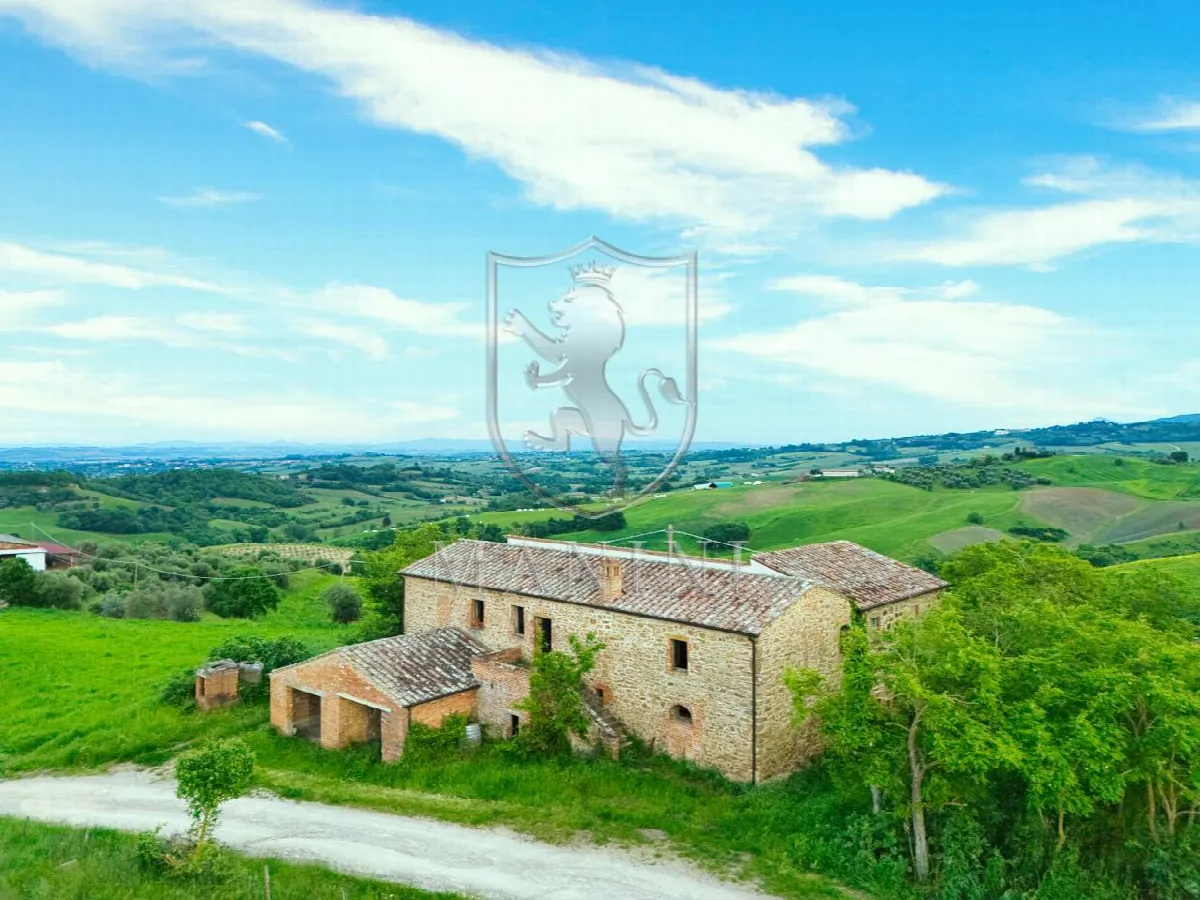Rustico/Casale in vendita a Torrita di Siena - foto 2