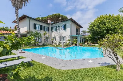 Villa in vendita a Forte dei Marmi - foto 1