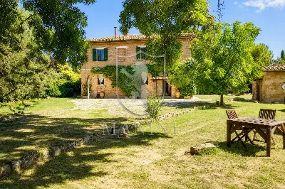 Rustico/Casale in vendita a Asciano - foto 2