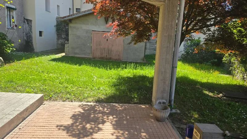 Villa in vendita a Grantola - foto 1