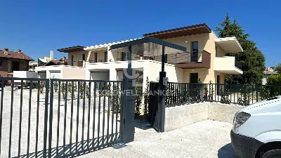 Villa in vendita a Desenzano del Garda - foto 1
