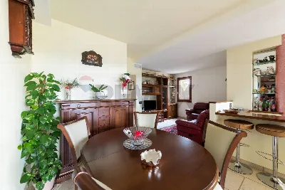 Casa Indipendente a Ostra