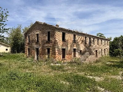 Rustico/Casale a Castelleone di Suasa
