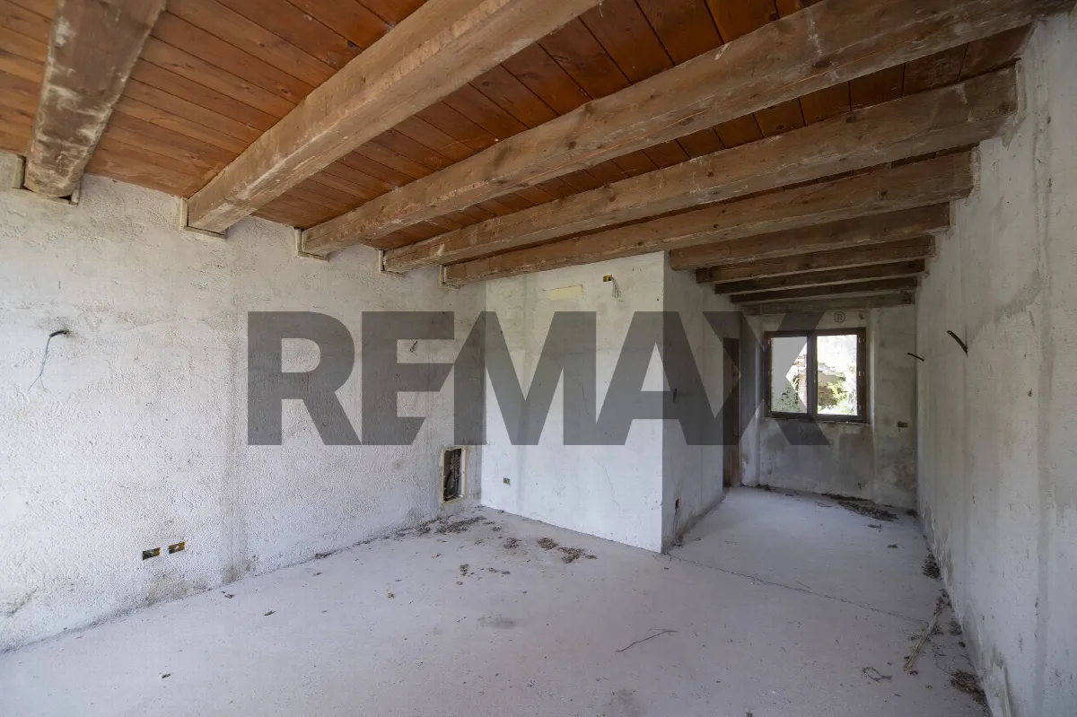 Rustico/Casale in vendita a Castelleone di Suasa - foto 4