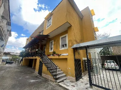 Casa Indipendente in vendita a Napoli, Chi... - foto 3