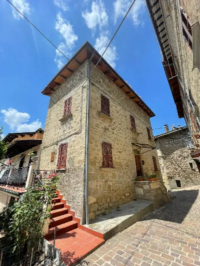Casa Indipendente in vendita a Venarotta - foto 1