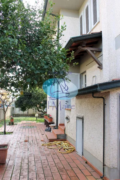 Villa in vendita a Viareggio - foto 7