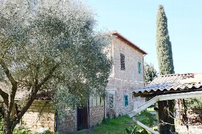 Rustico/Casale in vendita a Capranica - foto 1