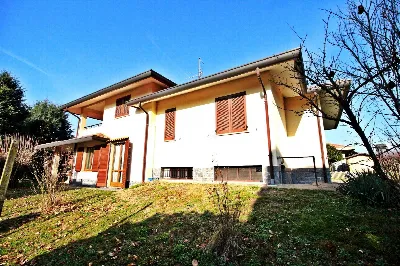 Villa in vendita a Imbersago - foto 2