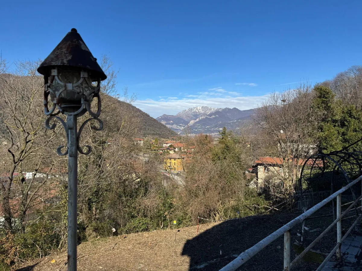 Casa Indipendente in vendita a Calco - foto 3