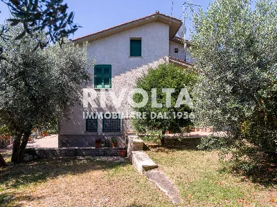 Villa a Casperia