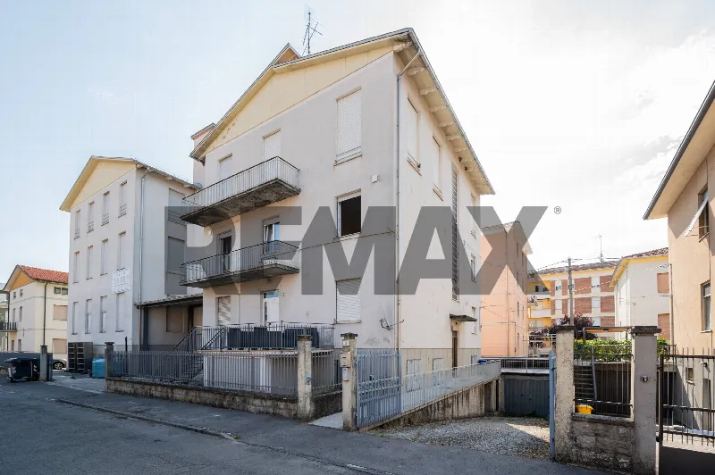 Casa Indipendente in vendita a Langhirano - foto 1