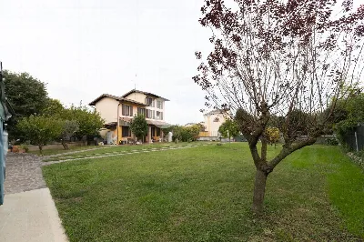 Villa in vendita a Borgo San Giacomo - foto 2