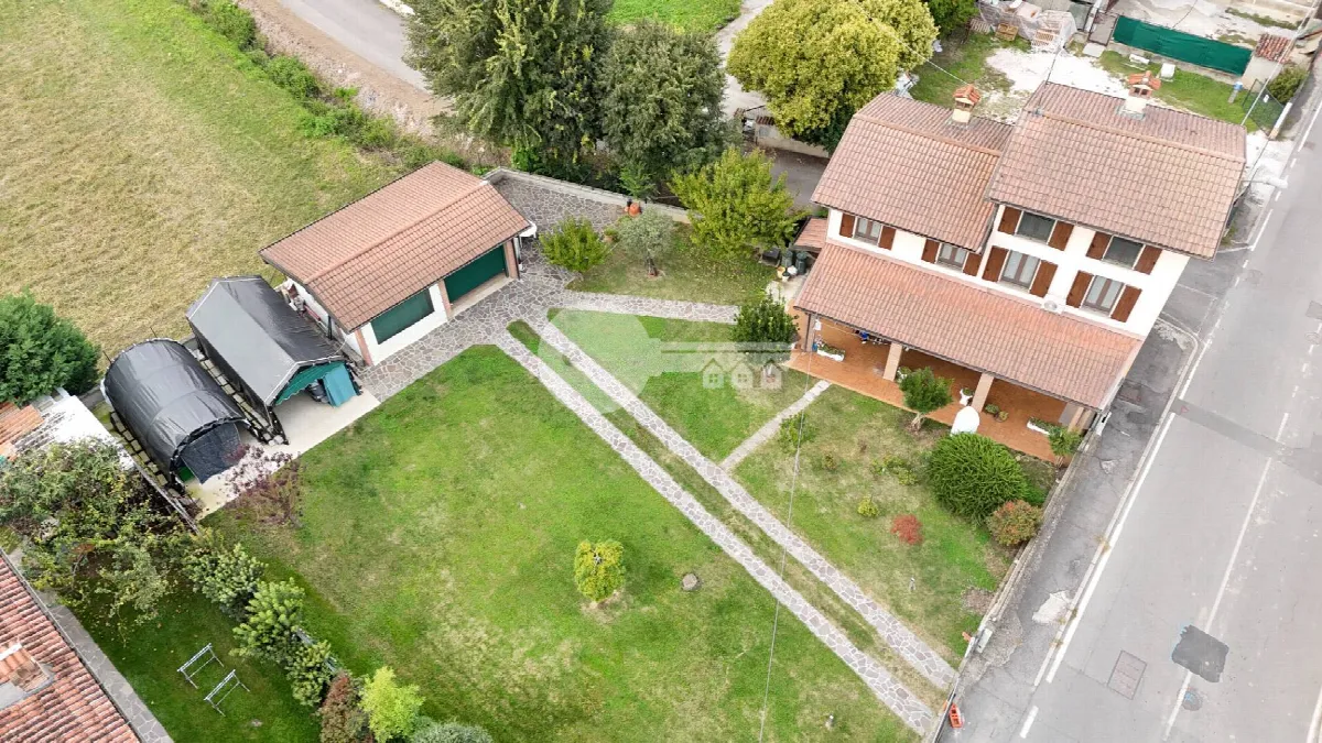 Villa in vendita a Borgo San Giacomo - foto 4