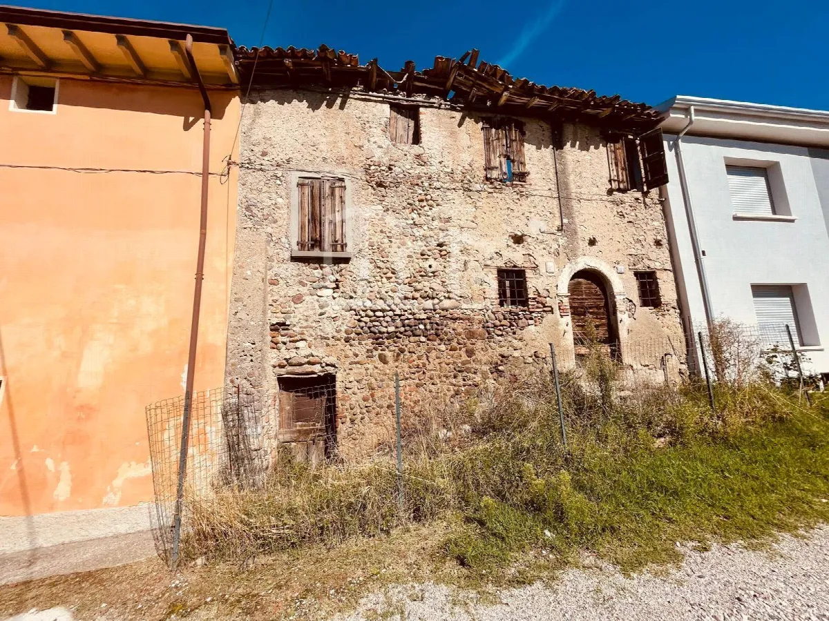 Rustico/Casale in vendita a Volta Mantovana - foto 4