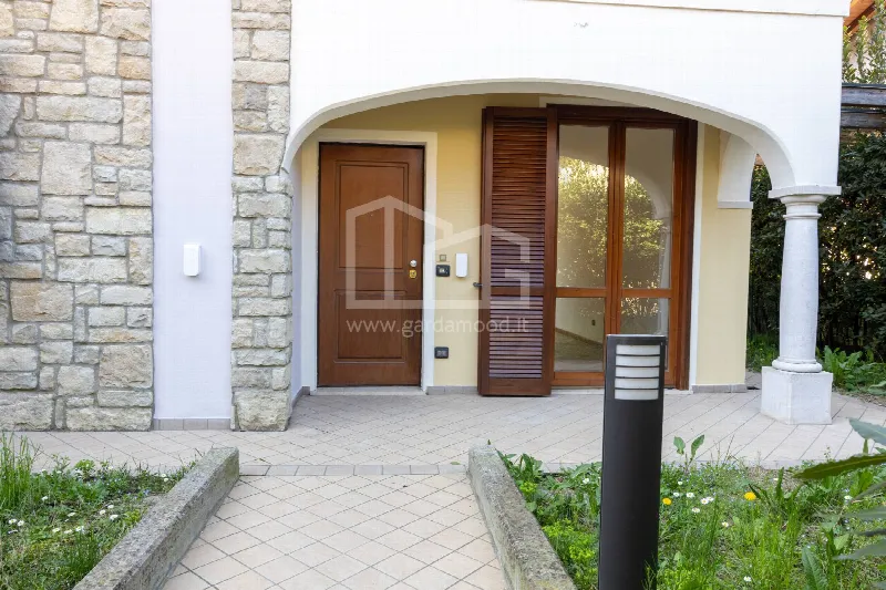 Villa in vendita a Lonato del Garda - foto 3