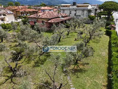 Villa in vendita a Carrara, Marina Di Carr... - foto 2