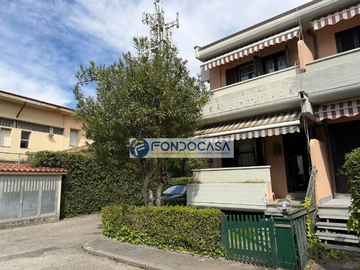 Villa in vendita a Massa, Marina Di Massa - foto 4