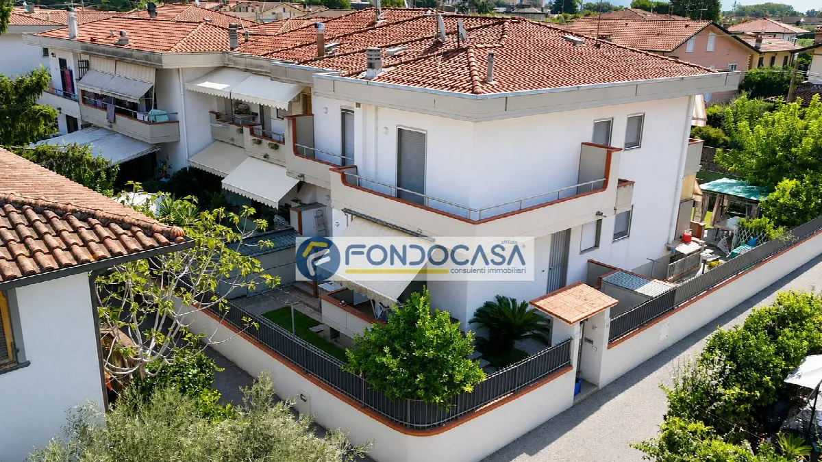 Villa in vendita a Massa, Marina Di Massa - foto 3