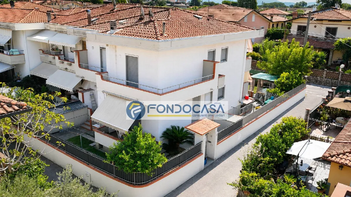 Villa in vendita a Massa, Marina Di Massa - foto 4