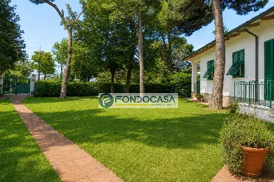 Villa in vendita a Massa, Marina di massa - foto 3